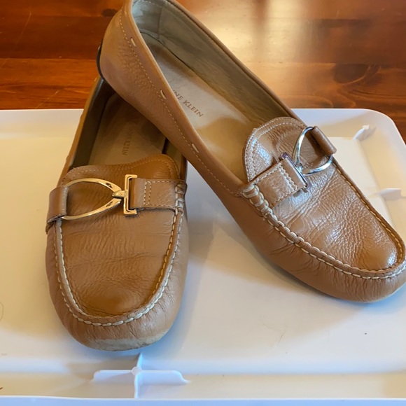 Anne Klein Shoes - Anne Klein camel flats size 10 $30